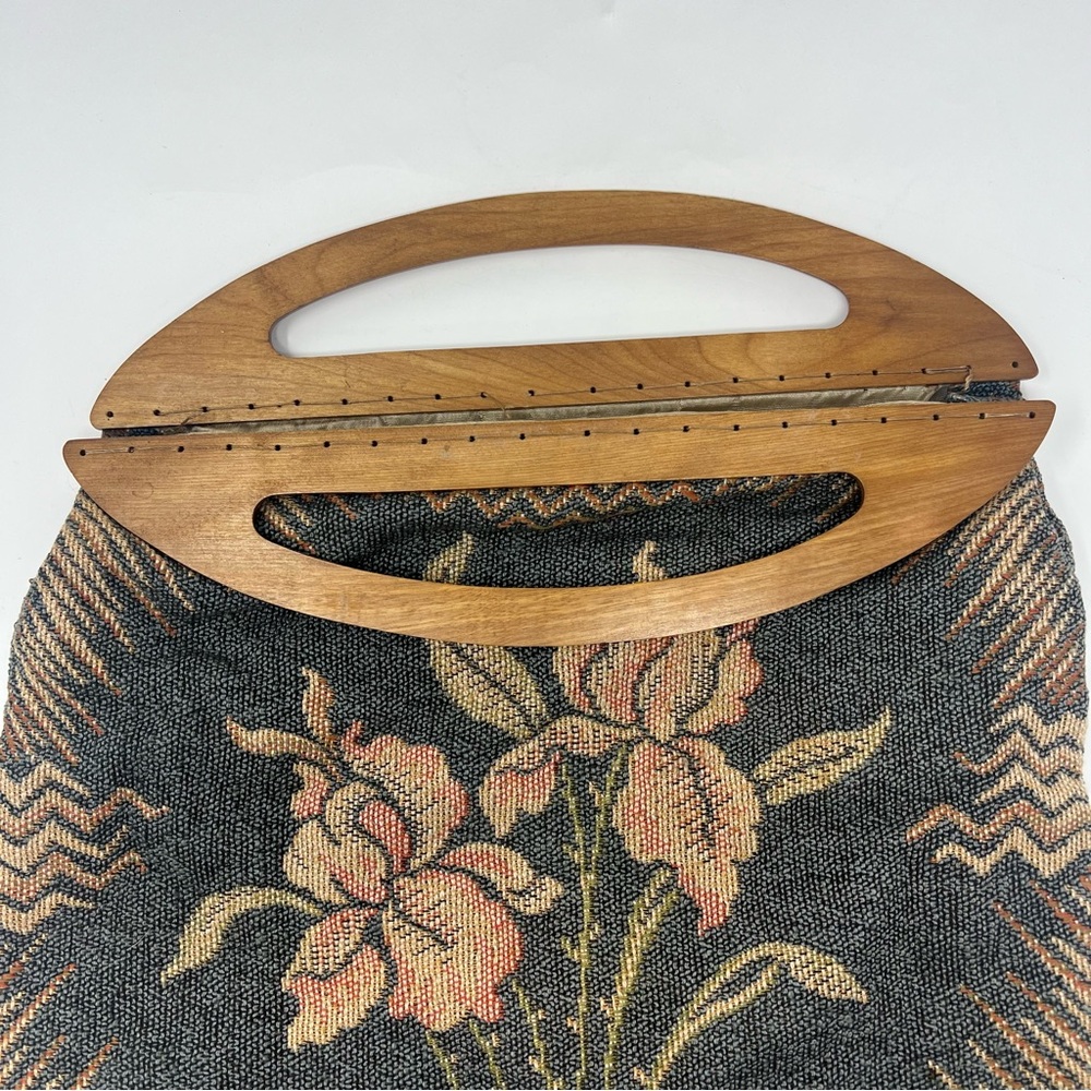 Vintage Floral Tapestry Handbag with Wooden Handles Mid Century Needlepoint - Picture 5 of 13